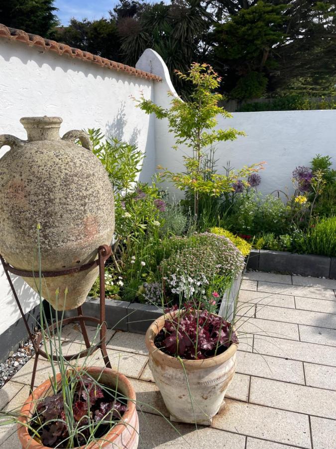 Cliff Top Garden Room Milford on Sea Dış mekan fotoğraf